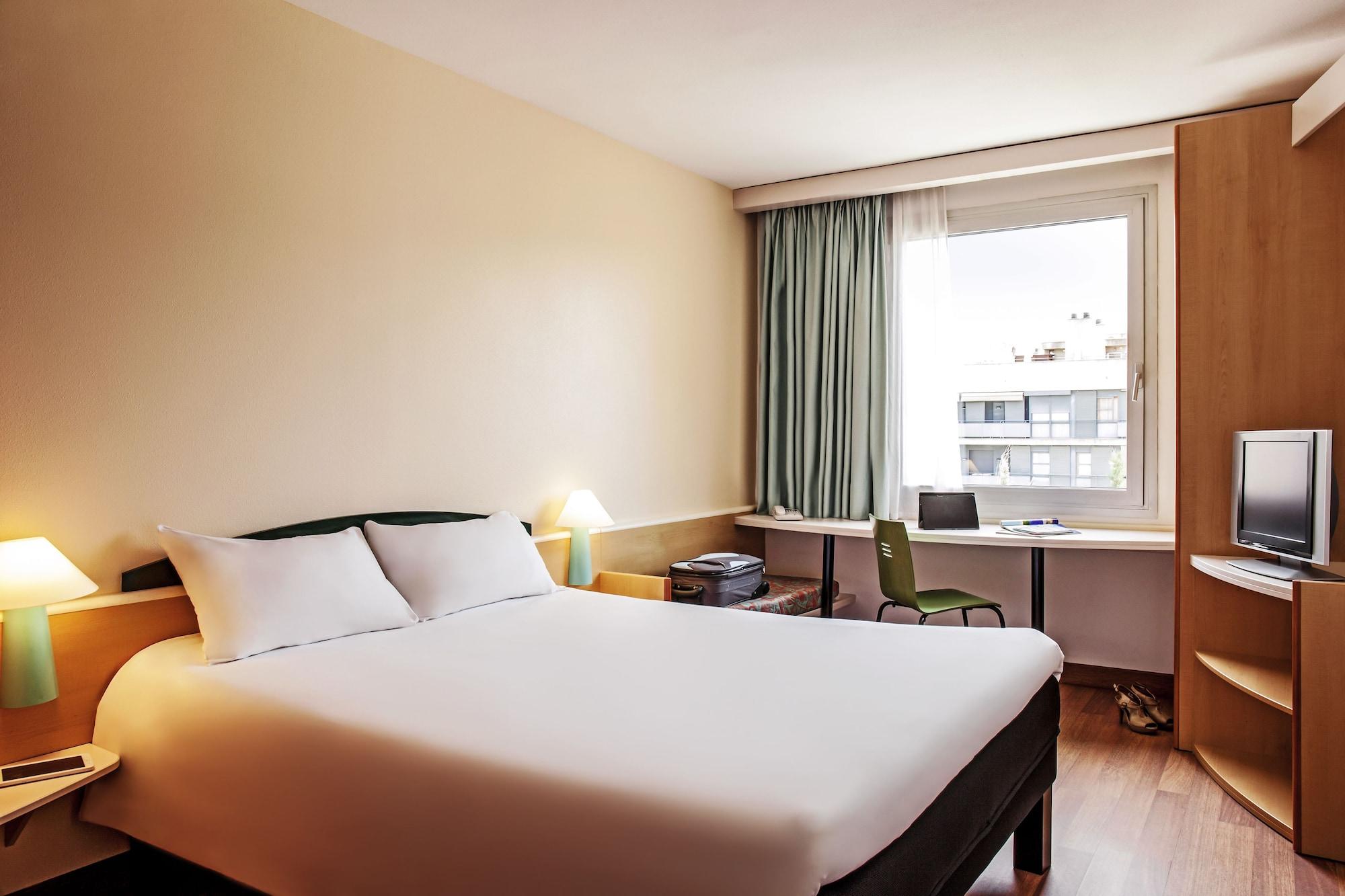 Hotel Ibis Montmelo 2*