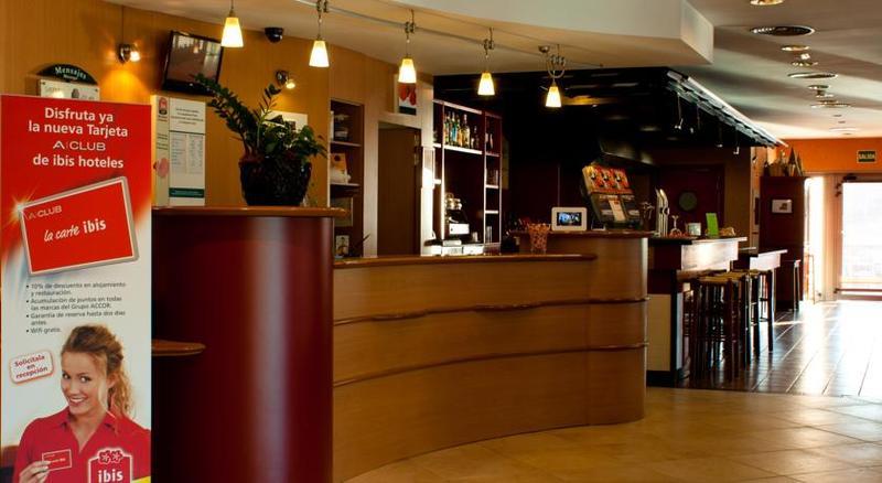 Ibis Montmelo 2*